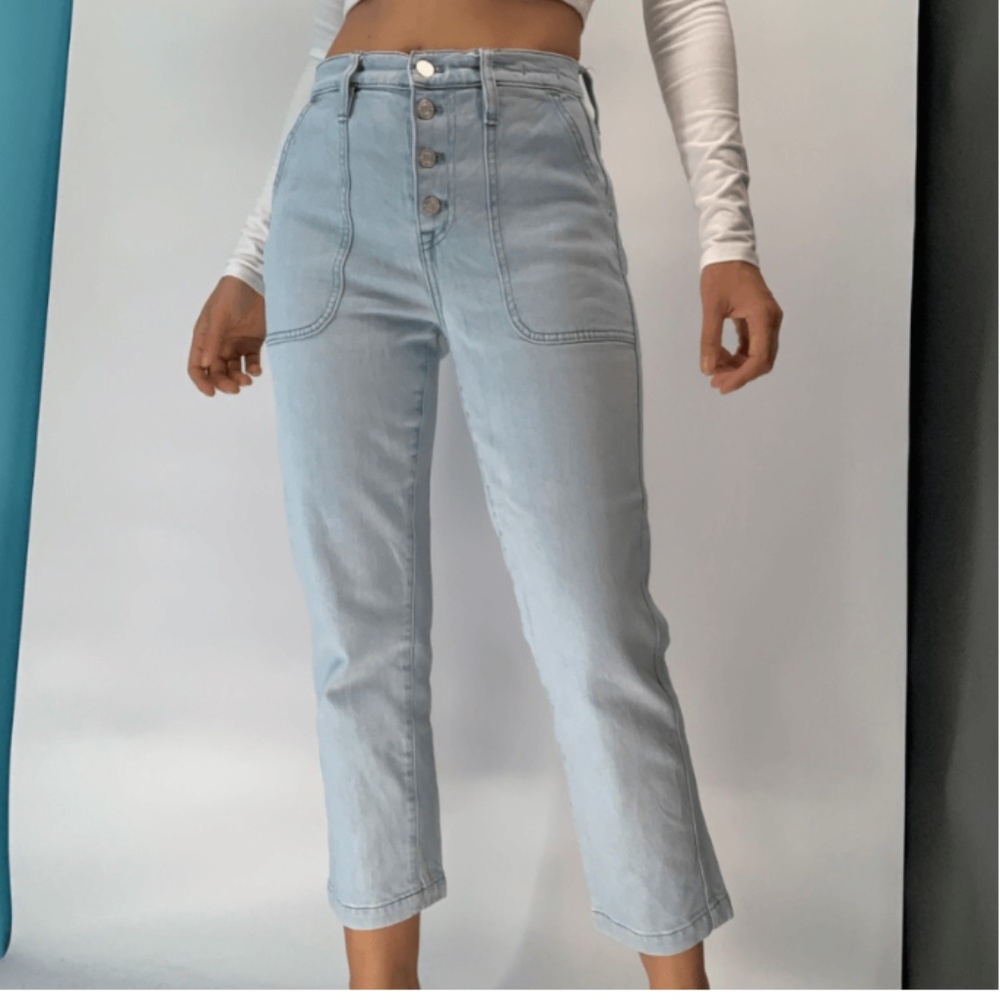 Straight-leg crop jean in indigo cove wash